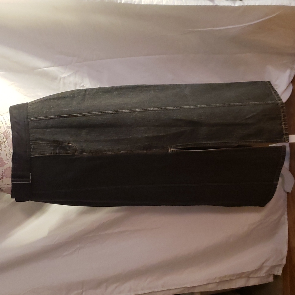 "Faded Glory " 1972 special edition, ladies size 10,midi length, black
